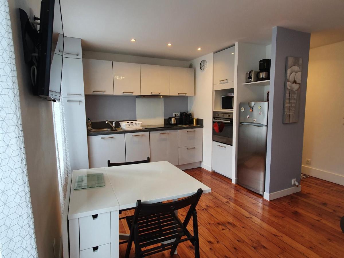 Appartement T2 4 Personnes Wifi Et Climatisation Bagnères-de-Luchon Zewnętrze zdjęcie