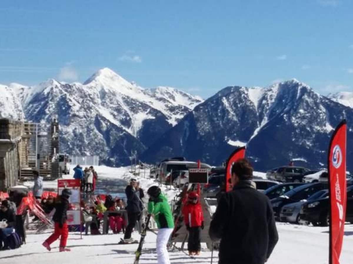 Appartement T2 4 Personnes Wifi Et Climatisation Bagnères-de-Luchon Zewnętrze zdjęcie