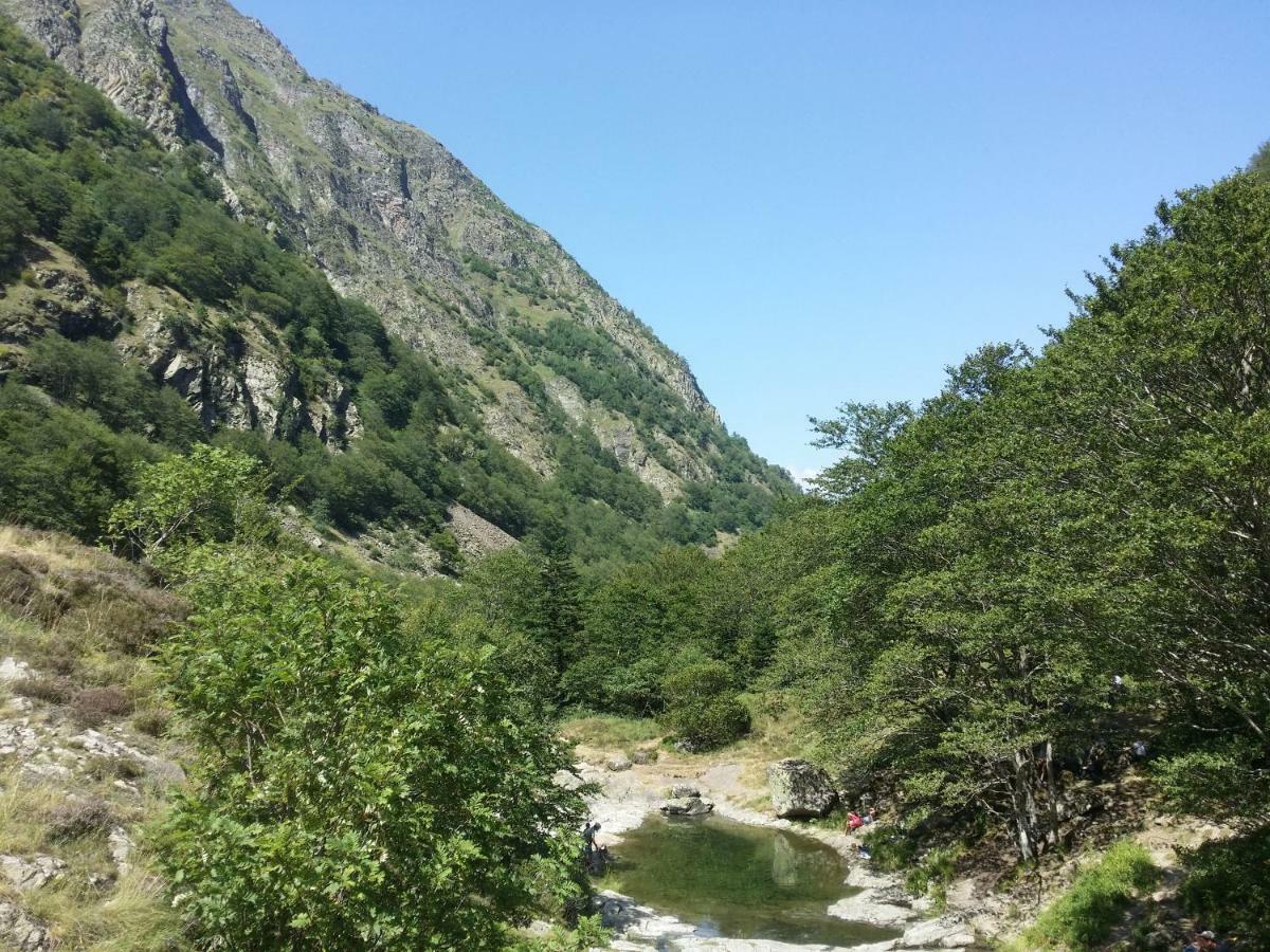 Appartement T2 4 Personnes Wifi Et Climatisation Bagnères-de-Luchon Zewnętrze zdjęcie